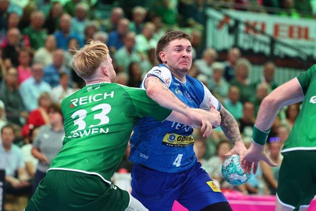 Elias Scholtes (ThSV Eisenach) im Zweikampf mit Georg Loewen (HSG Wetzlar) GER, HSG Wetzlar vs ThSV Eisenach, Handball, Opel Handball-Bundesliga, 3. Spieltag, Spielzeit 2026 2027, 07.09.2026 GER, HSG Wetzlar vs ThSV Eisenach, Handball, Opel Handball-Bundesliga, 3. Spieltag, Spielzeit 2026 2027, 07.09.2026 Wetzlar Copyright: xEibner-Pressefoto RenexWeissx EP_RWS