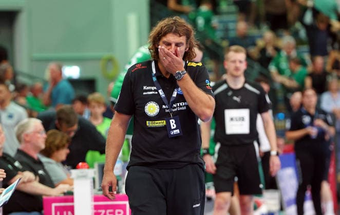 07.09.2026, xovx, Handball Opel Handball-Bundesliga, HSG Wetzlar - ThSV Eisenach Trainer Sebastian Hinze (ThSV Eisenach) enttäuscht, enttäuscht schauend Wetzlar Buderus Arena Hessen Deutschland (DE)