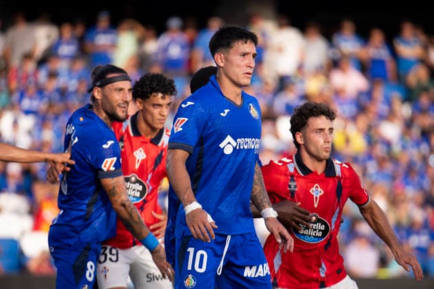 Getafe v Celta de Vigo - La Liga EA Sports Martin Satriano of Getafe during La Liga EA Sports match between Getafe and Celta de Vigo at Estadio Coliseum on September 07, 2026 in Getafe, Madrid, Spain. Getafe Estadio Coliseum Madrid Spain Copyright: xAlejandroxMatiasxAcostax