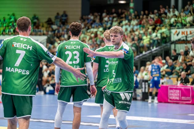 OPEL Handball Bundesliga; HSG Wetzlar - ThSV Eisenach, 07.09.26 Tristan Kirschner (HSG Wetzlar, 5), Dominik Mappes (HSG Wetzlar, 7), Marti Soler (HSG Wetzlar, 23), Georg Löwen ((HSG Wetzlar, 33) OPEL Handball Bundesliga; HSG Wetzlar - ThSV Eisenach: Wetzlar, 07.09.26 Copyright: xBEAUTIFULxSPORTS Roeczeyx