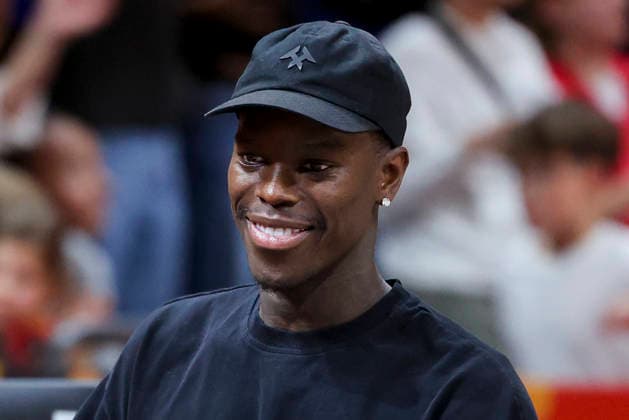 Dennis Schroeder (Charlotte Hornets) smiles during the FIBA Women s Basketball World Cup Germany 2026 group match between Germany and Mali at Berlin Arena on September 7, 2026 in Berlin, Germany. (Photo by Marco Steinbrenner DeFodi Images) -