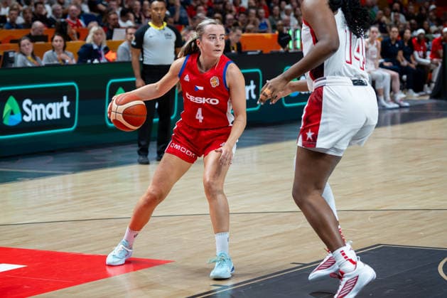 USA v Czechia: Group D - FIBA Women s Basketball World Cup Germany 2026 Gabriela Andelova plays during the FIBA Women s Basketball World Cup 2026 match between the United States and Czechia in Berlin, Germany, on September 7, 2026. Berlin Germany  Copyright: xMarcinxGolbax originalFilename:golba-usavczec260907_npLsr.jpg