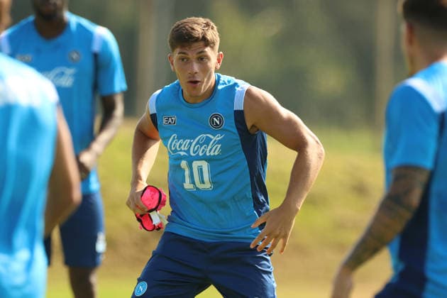 SSC Napoli Training Session Costantino Favasuli of Napoli during a training session ahead of the UEFA Champions League 2026 27 at the Napoli training center in Castel Volturno, Italy, on September 8, 2026. Castel Volturno Napoli Italy  Copyright: xCiroxDexLucax originalFilename:deluca-sscnapol260908_npGjd.jpg