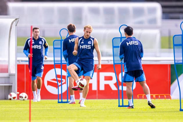 08.09.2026, Fussball, Training des FC Schalke 04. Timo Becker (FC Schalke 04). Gelsenkirchen Trainingsgelände FC Schalke 04 NRW Deutschland xRHR-FOTO YYx *** September 8, 2026, Soccer, FC Schalke 04 practice Timo Becker FC Schalke 04 Gelsenkirchen FC Schalke 04 training facility North Rhine-Westphalia, Germany xRHR PHOTO YYx Copyright: RHR-FOTOx RHR-FOTO YY