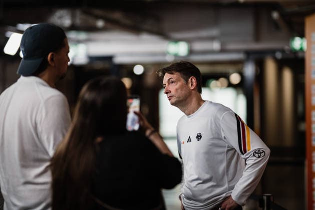 FIBA Women™s Basketball World Cup 2026: Deutschland Training Session, 08.09.2026 Olaf Lange (Trainer Deutschland) stellt sich den Fragen in der Mixed Zone; Basketball, FIBA Women™s Basketball World Cup 2026, Final Phase, Training: Deutschland am 08.09.2026 in der Uber Arena, Berlin Copyright: xBEAUTIFULxSPORTS Tonhäuserx