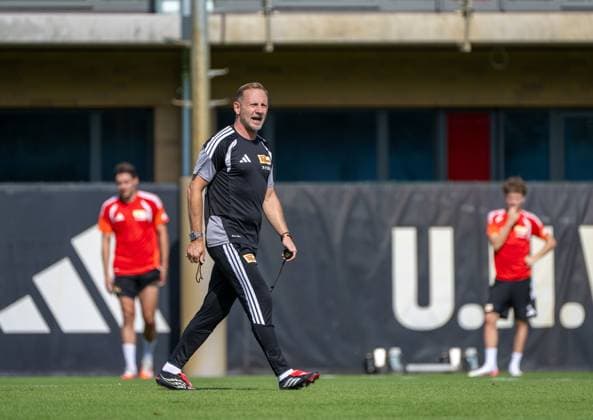 Fußball, Herren, Saison 2026 2027, 1. Bundesliga, 1. FC Union Berlin, Training auf Trainingsplatz II, Trainer Mauro Lustrinelli (1. FC Union Berlin), 08.09.2026, *** Soccer, Men s, 2026–2027 Season, Bundesliga 1, 1. FC Union Berlin, Practice on Training Field II, Coach Mauro Lustrinelli, 1. FC Union Berlin, September 8, 2026, Copyright: xMatthiasxKochx