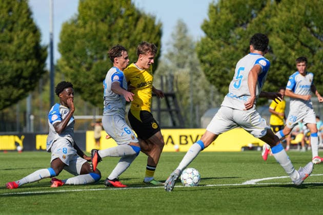 Dienstag, 08.09.2026 Saison 2026 2027 1. Spieltag UEFA Youth League im BVB Fußballpark Hohenbuschei, Dortmund, Germany. BV Borussia Dortmund U19 - FC Villarreal U19. Tim Degener (BVB)