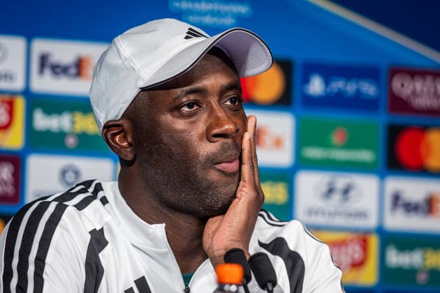 PARIS - SLOVAN BRATISLAVA press conference, PK, Pressekonferenz Head coach of Slovan Yaya Toure during the press conference ahead of the matchday 1 of League phase round of UEFA Champions league football match between Paris Saint Germain and SK Slovan Bratislava at Parc des Princes. Paris, France, September 08, 2026. Copyright: xx 080A1736