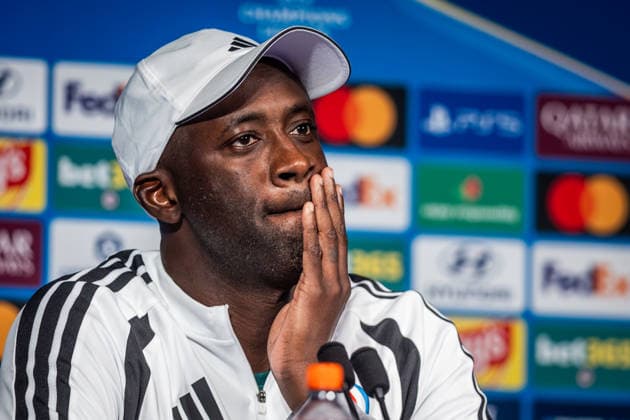 PARIS - SLOVAN BRATISLAVA press conference, PK, Pressekonferenz Head coach of Slovan Yaya Toure during the press conference ahead of the matchday 1 of League phase round of UEFA Champions league football match between Paris Saint Germain and SK Slovan Bratislava at Parc des Princes. Paris, France, September 08, 2026. Copyright: xx 080A1743