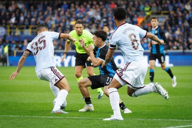Aston Villa s Joao Gomes; Club s Jan Virgili and Aston Villa s Boubacar Kamara fight for the ball during a soccer game between Belgian soccer team Club Brugge KV and English Aston Villa FC, on Tuesday 8 September 2026 in Brugge, on the first game of the UEFA Champions League league phase. KURTxDESPLENTER  x185677810x
