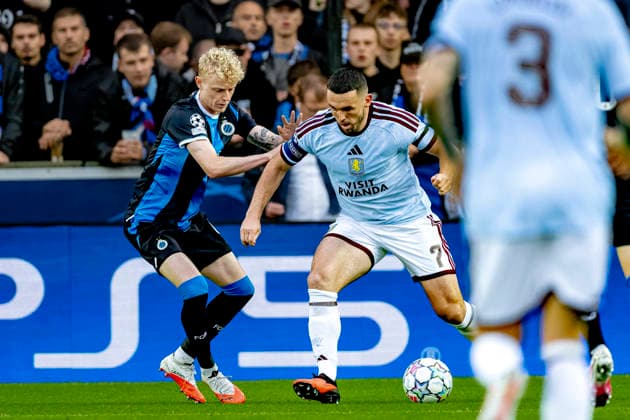 BRUGGE - Club Brugge midfielder Joaquin Seys, Aston Villa FC midfielder John McGinn during the UEFA Champions League match between Club Brugge and Aston Villa at Jan Breydelstadion on 8 September 2026 in Brugge, Belgie. (Photo by DeFodi Images) -