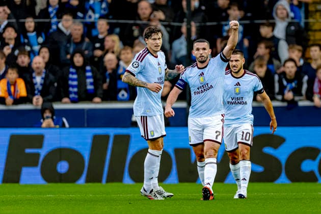 BRUGGE - Aston Villa FC midfielder John McGinn scores to make it 0-1 and celebrates the goal during the UEFA Champions League match between Club Brugge and Aston Villa at Jan Breydelstadion on 8 September 2026 in Brugge, Belgie. (Photo by DeFodi Images) -