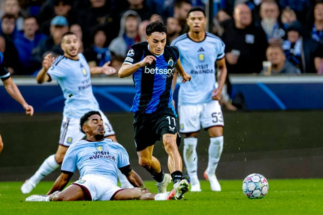 BRUGGE - Club Brugge forward Jan Virgilli, Aston Villa FC defender Ian Maatsen during the UEFA Champions League match between Club Brugge and Aston Villa at Jan Breydelstadion on 8 September 2026 in Brugge, Belgie. (Photo by DeFodi Images) -