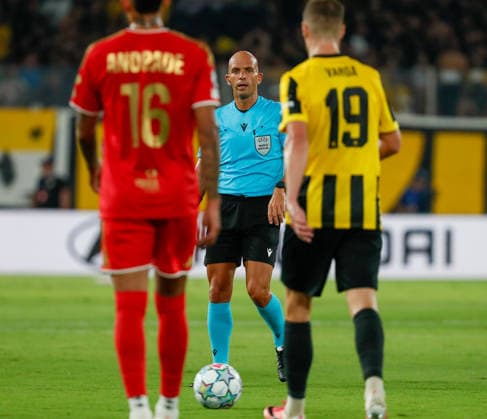 AEK Athens v LASK UEFA Champions League Match referee Luis Godinho during the UEFA Champions League match at AEK Arena, Athens 08 09 2026 UK Newspapers OUT Copyright: xYannisxHalasx FIL-23912-0061