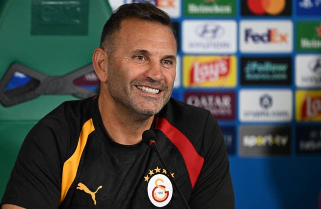 Ahead of Sporting CP - Galatasaray UEFA Champions League LISBON, PORTUGAL - SEPTEMBER 8: Galatasaray head coach Okan Buruk and player Rafael Leao (not seen) answer questions during a press conference, PK, Pressekonferenz at Jose Alvalade Stadium ahead of the UEFA Champions League opening-week match between Sporting and Galatasaray in Lisbon, Portugal, on September 8, 2026. Burak Akbulut Anadolu Lisbon Portugal. Editorial use only. Please get in touch for any other usage.  Copyright: x2026xAnadoluxBurakxAkbulutx