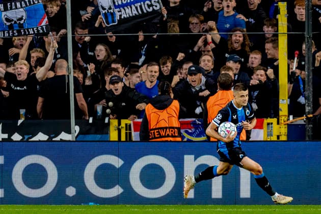 BRUGGE - Club Brugge forward Nicolo Tresoldi scores to make it 2-3 and celebrates the goal during the UEFA Champions League match between Club Brugge and Aston Villa at Jan Breydelstadion on 8 September 2026 in Brugge, Belgie. (Photo by DeFodi Images) -