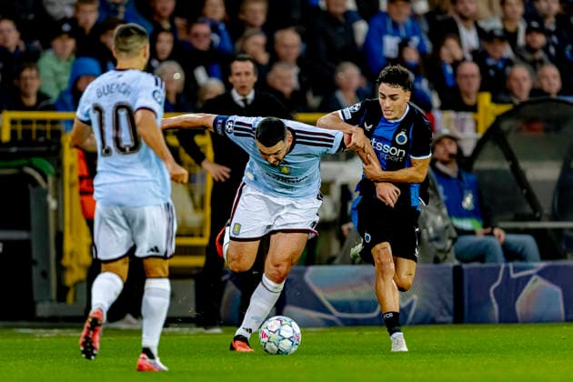 BRUGGE - Aston Villa FC midfielder John McGinn, Club Brugge forward Jan Virgilli during the UEFA Champions League match between Club Brugge and Aston Villa at Jan Breydelstadion on 8 September 2026 in Brugge, Belgie. (Photo by DeFodi Images) -