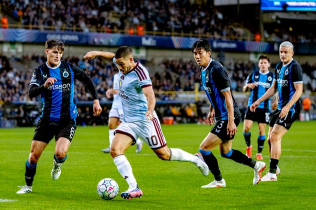 BRUGGE - Club Brugge midfielder Freddie Potts, Aston Villa FC forward Emiliano Buendia during the UEFA Champions League match between Club Brugge and Aston Villa at Jan Breydelstadion on 8 September 2026 in Brugge, Belgie. (Photo by DeFodi Images) -