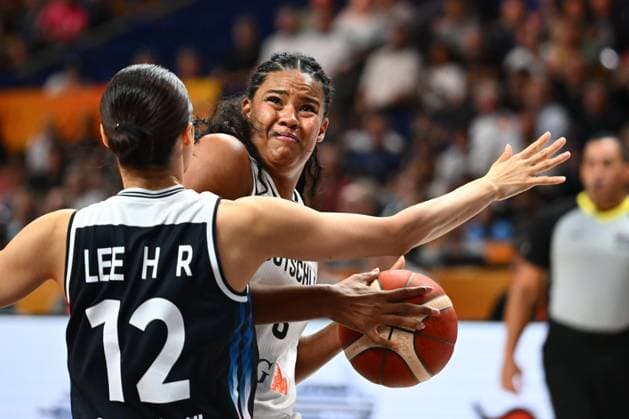 Germany v Korea - FIBA Women s Basketball World Cup 2026 Qualification to Quarter-Final BERLIN, GERMANY - SEPTEMBER 08 : Sabally Nyara power forward of Germany during the FIBA Women s Basketball World Cup qualification to quarter-finals match between Germany and Korea in Berlin on September 8, 2026 in Berlin, Germany, 08 09 2026 Berlin Germany  Copyright: xVincentxKalutx