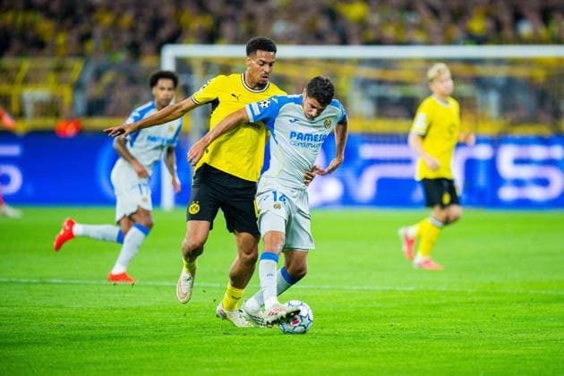 08.09.2026 - Fußball, 2026 2027, Champions League, 1. Spieltag, Borussia Dortmund - FC Villareal: (L-R) Felix Nmecha (Dortmund), Santi Comesana (Villareal)