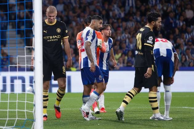 Erling Haaland of Manchester City dejected after missing a chance at goal. Porto v Manchester City, UEFA Champions League, League Stage, Football, Estadio do Dragao, Porto, Portugal - 08 Sep 2026Porto Estadio do Dragao Portugal  Copyright: xMiguelxLemos Shutterstockx 17140155bo