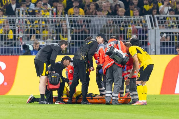 Dortmund, Deutschland 08. September 2026: UEFA Champions League - 2026 2027 - Ligaphase - Sp. 1 - Borussia Dortmund gegen FC Villarreal Im Bild: Versetzung von Konstantinos Karetsas (BVB), Spieler muss ausgewechselt werden Signal Iduna Park Nordrhein Westfalen Copyright: xFotostandx xZeisingx