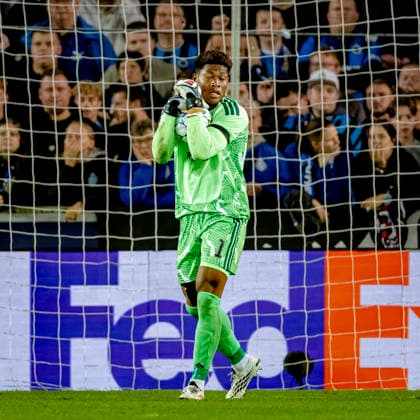 BRUGGE - Aston Villa FC goalkeeper Zion Suzuki during the UEFA Champions League match between Club Brugge and Aston Villa at Jan Breydelstadion on 8 september 2026 in Brugge, Belgie. (Photo by DeFodi Images) -