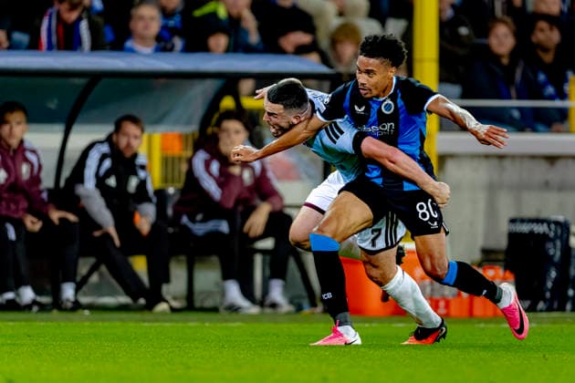 BRUGGE - Aston Villa FC midfielder John McGinn, Club Brugge midfielder Felix Lemarechal during the UEFA Champions League match between Club Brugge and Aston Villa at Jan Breydelstadion on 8 September 2026 in Brugge, Belgie. (Photo by DeFodi Images) -