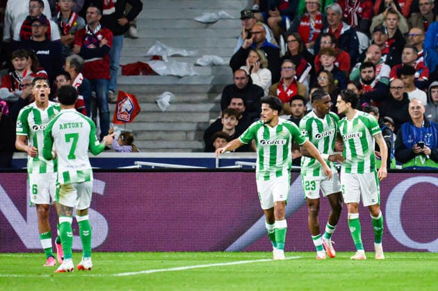 FOOTBALL : Lille OSC vs Real Betis Balompie - Ligue des Champions - Phase de Ligue - JournÃ e 1 - 08 09 2026 Joie des joueurs du Real Betis BalompiÃ apres le but de Marc Bartra (Real Betis BalompiÃ ) Villeneuve d AsqcFrance  Copyright: xBaptistexAutissierx