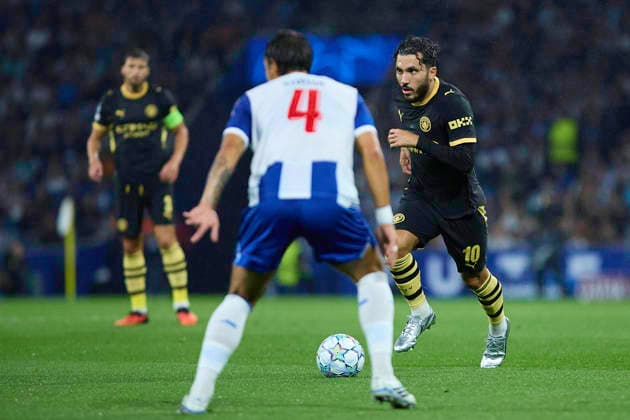 FC Porto v Manchester City - UEFA Champions League 26 27 MD1 PORTO, PORTUGAL - SEPTEMBER 8: Rayan Cherki of Manchester City runs with the ball during the UEFA Champions League 26 27 match between FC Porto and Manchester City at Estadio do Dragao on September 8, 2026 in Porto, Portugal. (Photo by Diego Simon Photo Players Images Magara Press) Porto Estadio do Dragao Portugal Copyright: xDiegoxSimonx