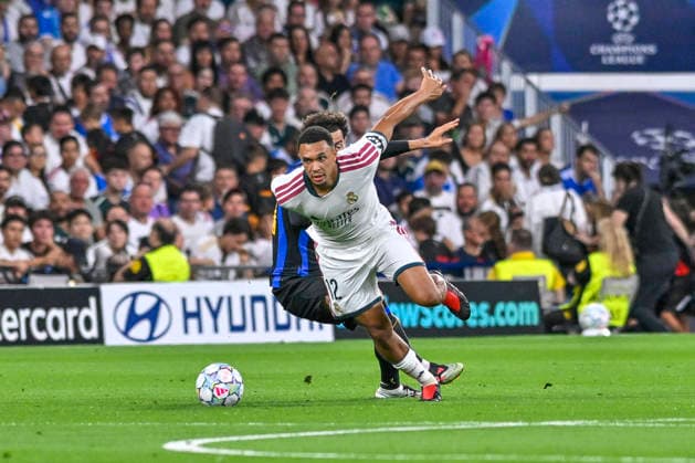 September 8, 2026, Madrid, Madrid, Spain: 12 TRENT ALEXANDER-ARNOLD of Real Madrid CF in action during the match on Matchday 1 of the group stage of the 2026 27 UEFA Champions League between REAL MADRID C.F. and F.C. INTERNAZIONALE MILANO, played at the Bernabo u Stadium on September 8, 2026, in Madrid, Spain. Madrid Spain - ZUMAc312 20260908_zsp_c312_335 Copyright: xOscarxManuelxSanchezx