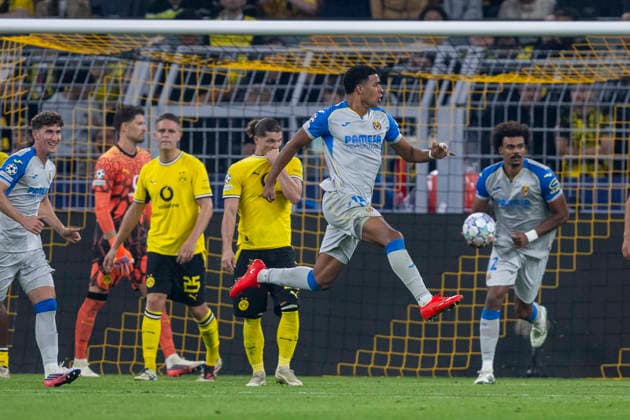 08.09.2026: Champions League: Borussia Dortmund - FC Villareal m Signal-Iduna-Park. Mourino Santiago (FC Villareal) jubelt nach seinem Tor zum 1:1. WICHTIGER HINWEIS: Gemäß den Vorgaben der DFL und der UEFA ist es untersagt, in dem Stadion und oder vom Spiel angefertigte Fotoaufnahmen in Form von Sequenzbildern und oder videoähnlichen Fotostrecken zu verwerten bzw. verwerten zu lassen. Copyright: xDavidxInderliedx
