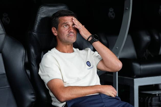 September 8, 2026, Madrid, Madrid, Spain: Cristian Chivu, head coach of FC Internazionale Milano, looks on during the UEFA Champions League 2026 27 League Phase MD1 match between Real Madrid CF and FC Internazionale Milano at Berabeu stadium on September 08, 2026, in Madrid, Spain. Madrid Spain - ZUMAa181 20260908_zaa_a181_259 Copyright: xDennisxAgyemanx