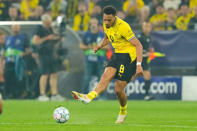 Felix Nmecha (Borussia Dortmund) controls the ball during the UEFA Champions League 2026 2027 match between Borussia Dortmund and Villarreal at BVB Stadion Dortmund on September 8, 2026 in Dortmund, Germany. (Photo by Alex Gottschalk DeFodi Images) -