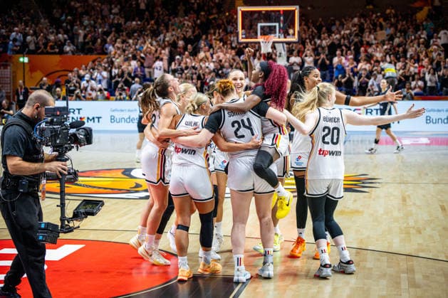 Basketball Berlin 08.09.2026 FIBA Women™s Basketball World Cup Germany 2026 Viertelfinal Qualifikation Deutschland (GER) - Südkorea (KOR) JUBEL D