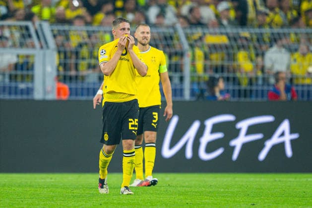 08.09.2026 - Fußball, 2026 2027, Champions League, 1. Spieltag, Borussia Dortmund - FC Villareal: (L-R) Joey Veerman (Dortmund), Waldemar Anton (Dortmund) nach dem Tor zum 1:1 von Santiago Mourino (Villareal)