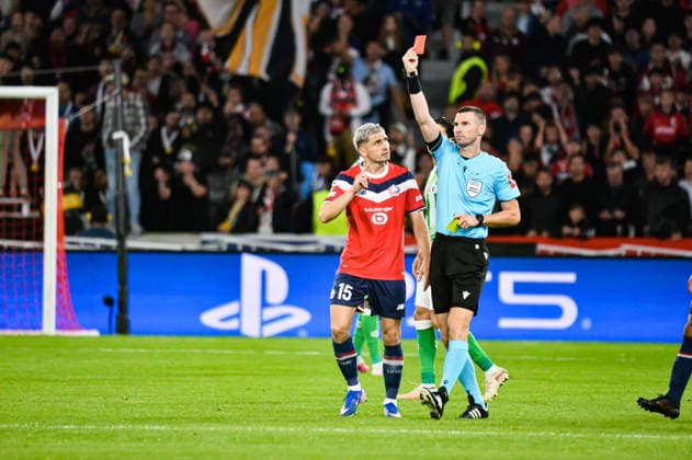 FOOTBALL : Lille OSC vs Real Betis Balompie - Ligue des Champions - Phase de Ligue - JournÃ e 1 - 08 09 2026 Carton rouge pour Ethan Mbappe (Lille OSC) Villeneuve d AsqcFrance  Copyright: xBaptistexAutissierx