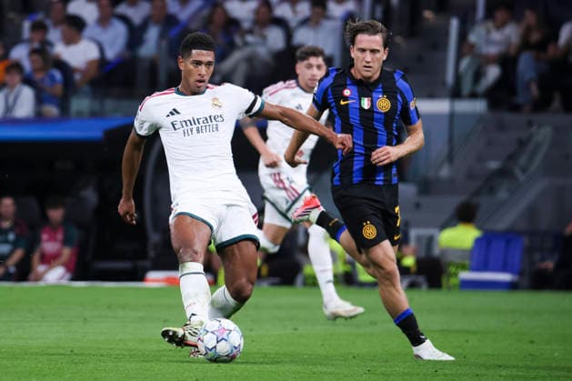 Real Madrid v FC Internazionale Milano - UEFA Champions League 2026 27 September 8, 2026, Estadio Santiago Bernabeu, Madrid, Spain: Jude Bellingham of Real Madrid is defended by Piotr Zielinski during UEFA Champions League 2026 27 football match between Real Madrid and FC Internazionale Milano at Estadio Santiago Bernabeu on September 08, 2026, in Madrid, Spain. Madrid Estadio Santiago Bernabeu Madrid Spain Copyright: xAlejandroxMatiasxAcostax