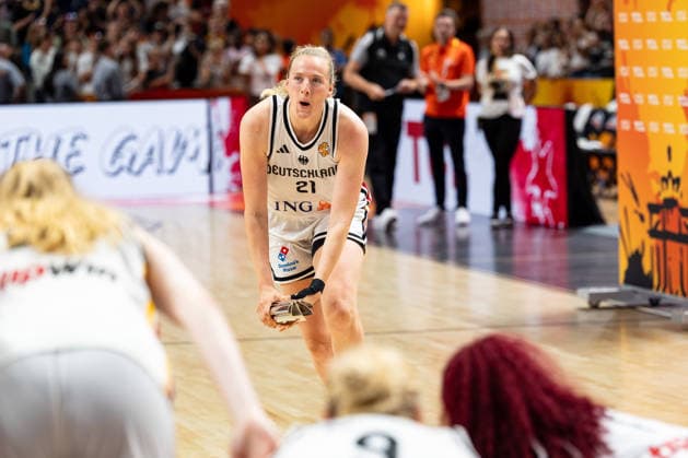 Marie Guelich (Deutschland, 21) Spielerin des Spiels mit der Trophaee, GER, Deutschland vs. Korea, Basketball, FIBA Women s World Cup 2026, Qualifikation fuers Viertelfinale, 08.09.2026 GER, Deutschland vs. Korea, Basketball, FIBA Women s World Cup 2026, Qualifikation fuers Viertelfinale, 08.09.2026 Berlin Copyright: xEibner-Pressefoto MaxxVincenx EP_MVN