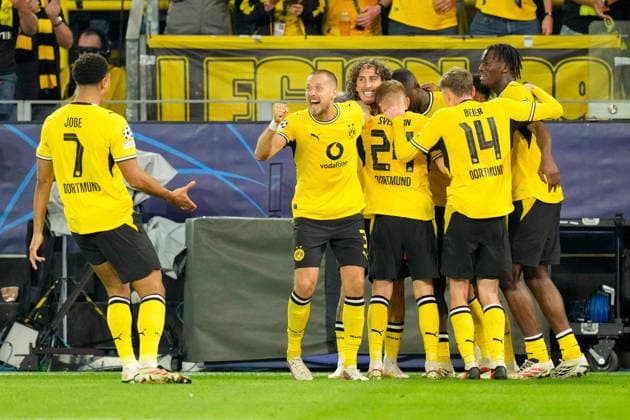 Serhou Guirassy (Borussia Dortmund) celebrates after scoring his team s second goal with teammates during the UEFA Champions League 2026 2027 match between Borussia Dortmund and Villarreal at BVB Stadion Dortmund on September 8, 2026 in Dortmund, Germany. (Photo by Alex Gottschalk DeFodi Images) -
