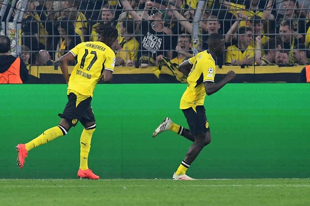 Serhou Guirassy (Borussia Dortmund) Torjubel, jubelt nach seinem Treffer zum 3:1 waehrend des Spiels der UEFA Champions League 2026 2027 zwischen Borussia Dortmund und Villarreal CF, BVB Stadion am 08. September 2026 in Dortmund, Deutschland. (Foto von Ralf Treese DeFodi Images) +++ Serhou Guirassy (Borussia Dortmund) celebrates after scoring his team™s third goal with teammates during the UEFA Champions League 2026 2027 match between Borussia Dortmund and Villarreal at BVB Stadion Dortmund on September 8, 2026 in Dortmund, Germany. (Photo by Ralf Treese DeFodi Images) -