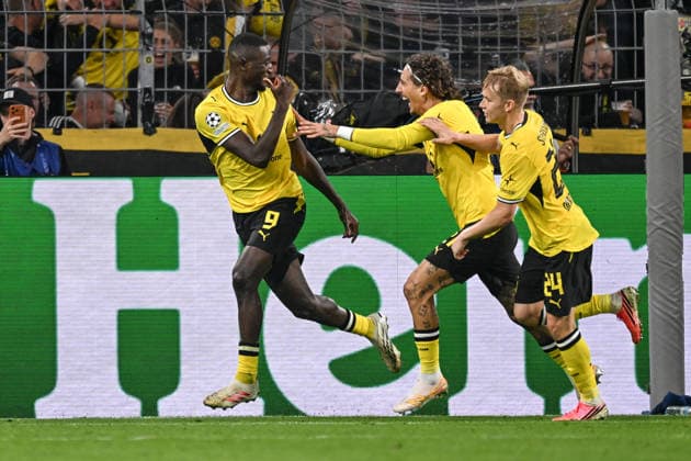 Serhou Guirassy (Dortmund 9) jubelt nach dem Tor zum 2:1 mit Fabio Silva (Dortmund 21) Daniel Svensson (Dortmund 24) 08.09.2026 ¢ Fussball, Champions League, Borussia Dortmund vs Villarreal Club de Fotbol, Signal Iduna Park, Dortmund, NRW Germany