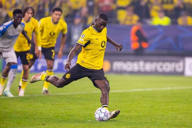 08.09.2026, Fussball, 1. Spieltag der UEFA Champions League, Borussia Dortmund - FC Villareal. Serhou Guirassy (Borussia Dortmund) trifft zum 3:1 per Elfmeter. Dortmund Signal Iduna Park NRW Deutschland xRHR-FOTO DEx Copyright: DennisxEwert RHR-FOTOx RHR-FOTO DE