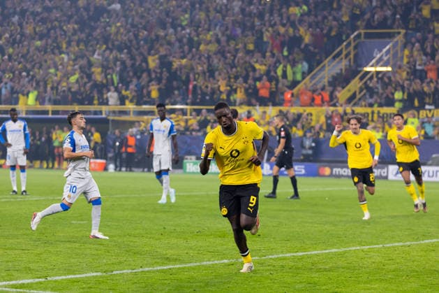 Dortmund, Deutschland 08. September 2026: UEFA Champions League - 2026 2027 - Ligaphase - Sp. 1 - Borussia Dortmund gegen FC Villarreal Im Bild: Torschütze Serhou Guirassy (BVB) jubelt nach seinem Tor zum 3:1 Signal Iduna Park Nordrhein Westfalen Copyright: xFotostandx xZeisingx
