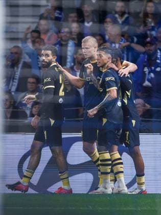 Erling Haaland of Manchester City celebrates scoring a goal to make the score 2-0. Porto v Manchester City, UEFA Champions League, League Stage, Football, Estadio do Dragao, Porto, Portugal - 08 Sep 2026Porto Estadio do Dragao Portugal  Copyright: xMiguelxLemos Shutterstockx 17140155ev