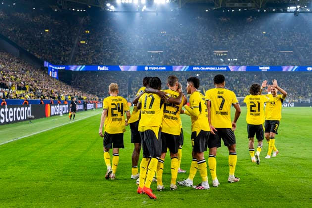 DORTMUND - Borussia Dortmund players celebrate the 3-1 during the UEFA Champions League match between Borussia Dortmund and Villarreal at BVB Stadion Dortmund on 8 September 2026 in Dortmund, Germany. (Photo by DeFodi Images) -