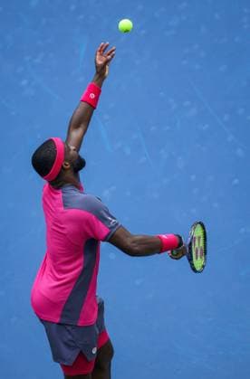 Frances Tiafoe of USA in action 2026 US Open, Day Ten, USTA Billie Jean King National Tennis Center, New York, USA - 08 Sep 2026New York USTA Billie Jean King National T New York (NY) United States of America EDITORIAL USE ONLY No use with unauthorised audio, video, data, fixture lists, club league logos or live services. Online in-match use limited to 120 images, no video emulation. No use in betting, games or single club league player publications. Copyright: xEllaxLing Shutterstockx 17140157o