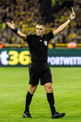 UEFA Champions League: Borussia Dortmund - Villarreal CF; 08.09.2026 Simone Sozza (Schiedsrichter) UEFA Champions League Auftakt: Borussia Dortmund - Villarreal CF; BVB Stadion Dortmund, Dortmund; 08.09.2026 Copyright: xBEAUTIFULxSPORTS Buriakovx