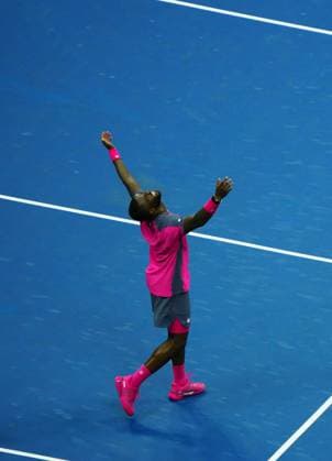 Frances Tiafoe celebrates his quarter final win over Alex Michelsen 2026 US Open, Day Ten, USTA Billie Jean King National Tennis Center, New York, USA - 08 Sep 2026New York USTA Billie Jean King National T New York (NY) United States of America EDITORIAL USE ONLY No use with unauthorised audio, video, data, fixture lists, club league logos or live services. Online in-match use limited to 120 images, no video emulation. No use in betting, games or single club league player publications. Copyright: xJavierxGarcia Shutterstockx 17140156bz