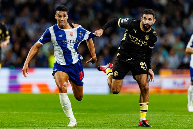 PORTO, PORTUGAL - SEPTEMBER 8: Alberto Costa of FC Porto (L) and Rayan Ait Nouri of Manchester City FC (R) in action during the UEFA Champions League 2026 27 League Phase MD1 match between FC Porto and Manchester City FC at Estadio do Dragao on September 8, 2026 in Porto, Portugal. (Photo by Diego Maranhao Eurasia Images) Porto Estadio do Dragao Portugal